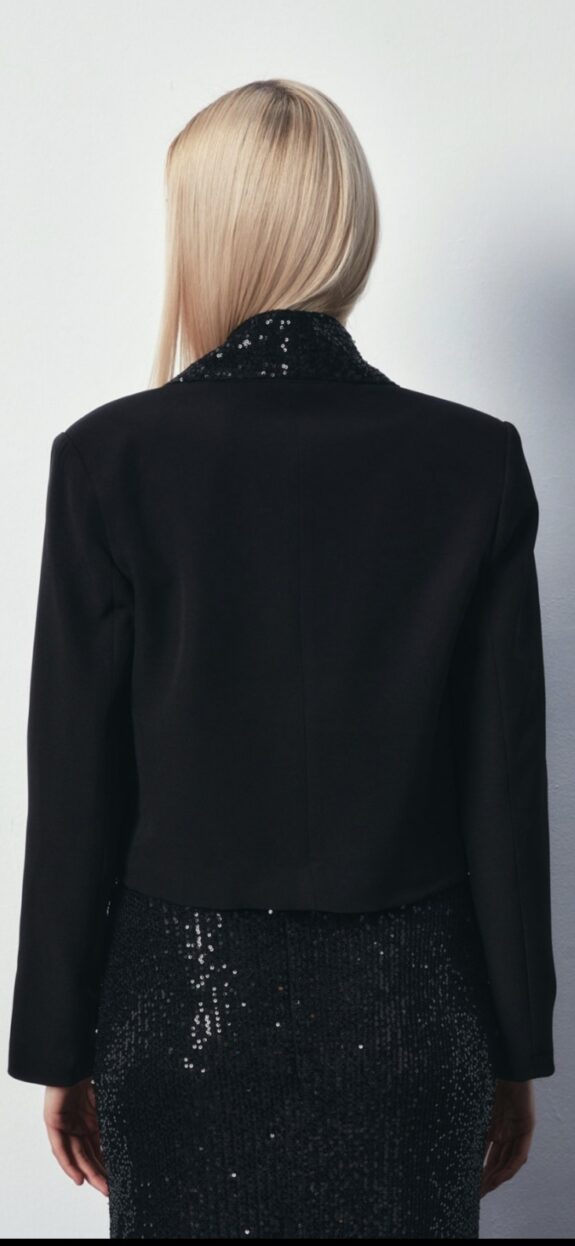 VESTE COURTE A PAILLETTES -NOIR