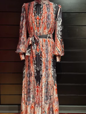 Robe Sarah – Image 3