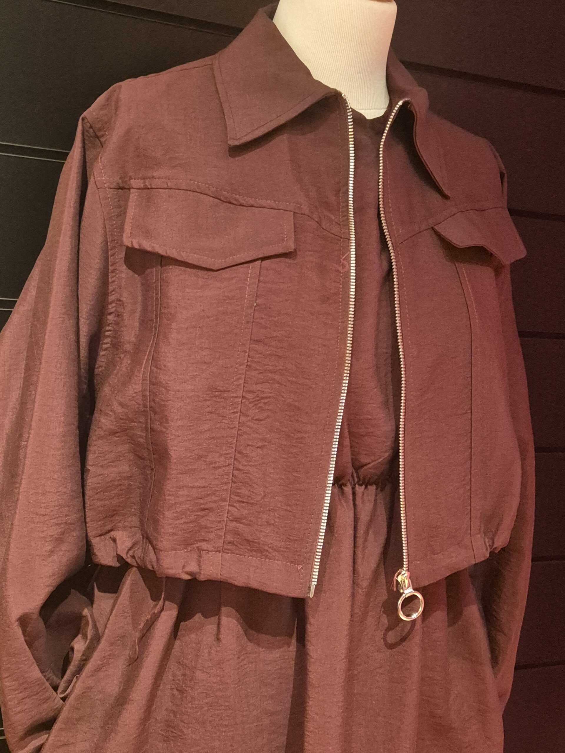 Robe Téa – Image 1