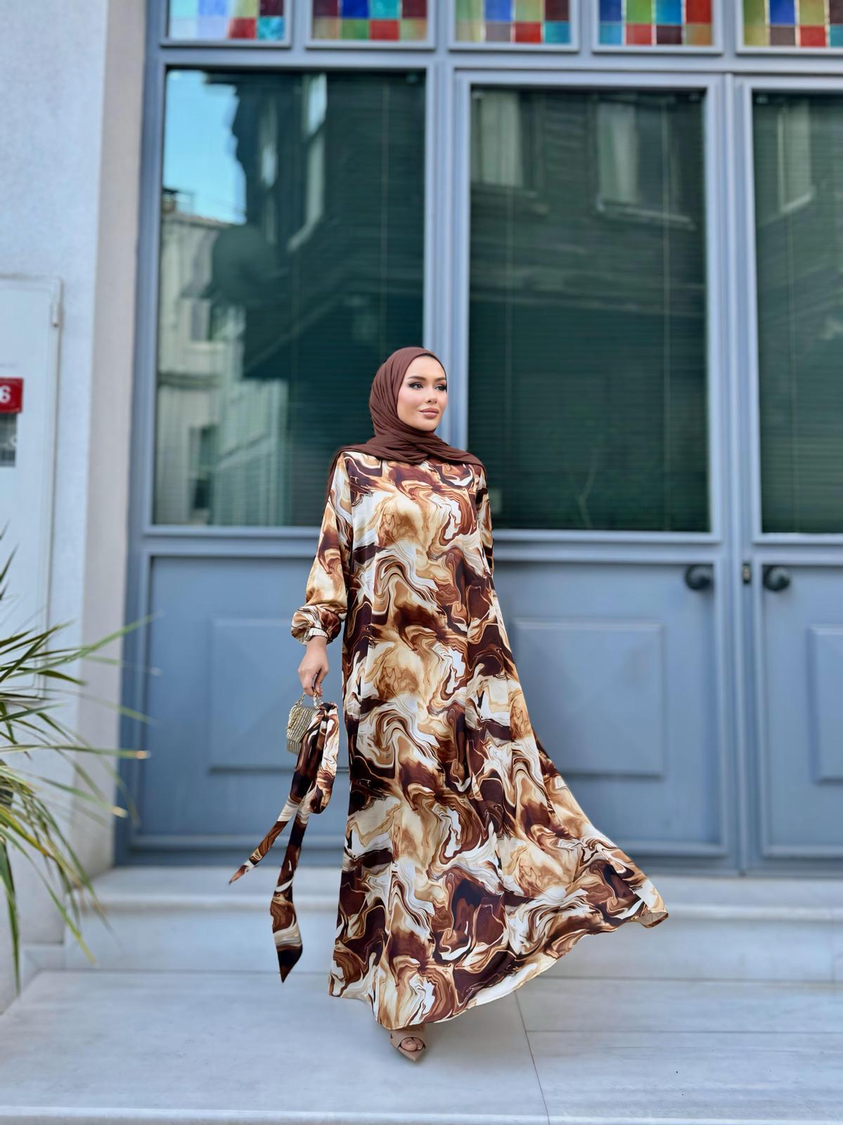 Robe Stella – Image 3